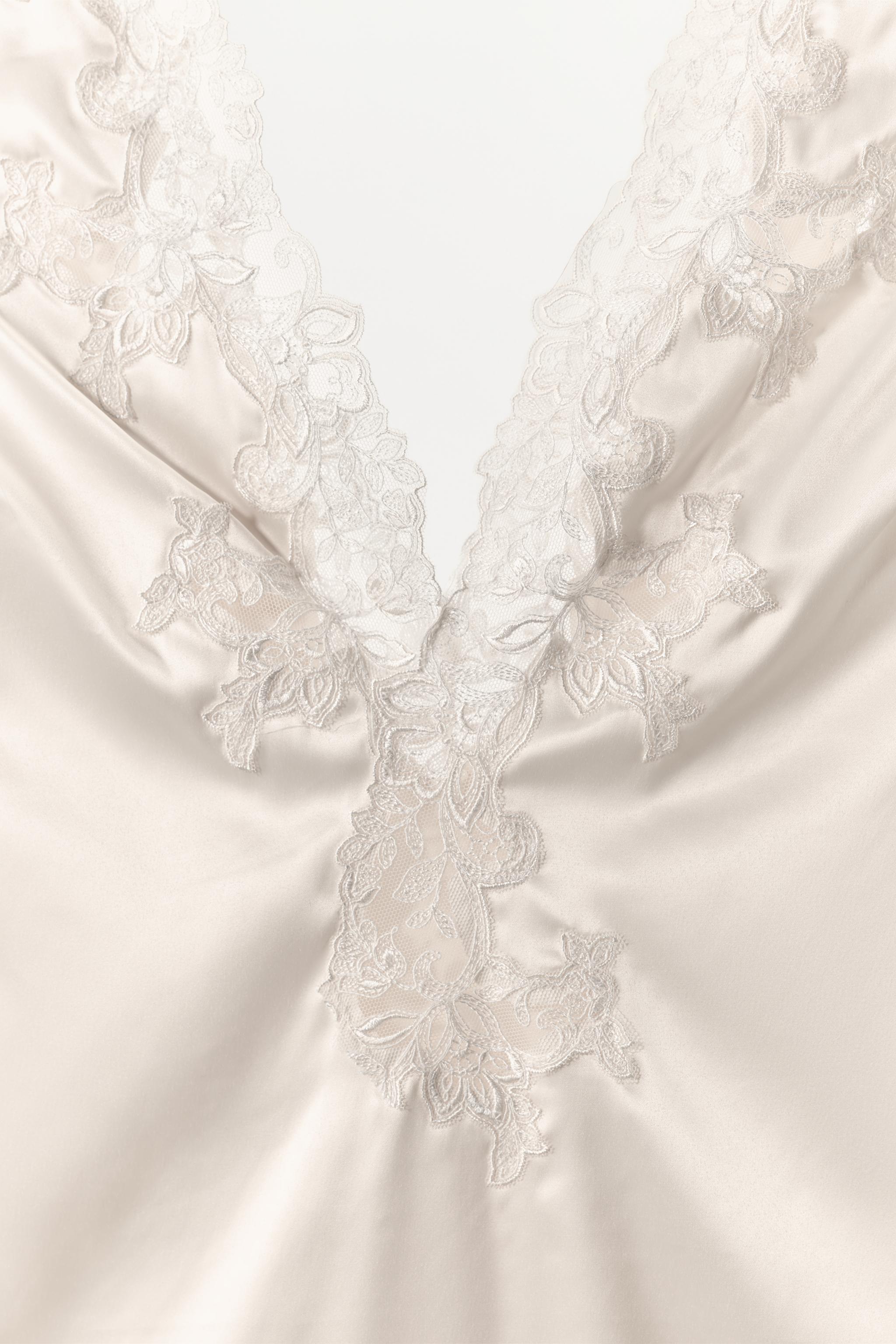 ZW COLLECTION SATIN EFFECT LACE BODYSUIT